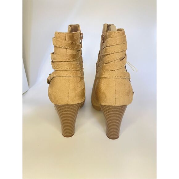 White Mountain Womens Sammuel Pull On Faux Suede Booties,  color: Sand, Size: 11 - Picture 5 of 8